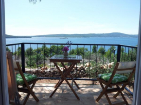 Отель Holiday Home Milna 12229  Милна